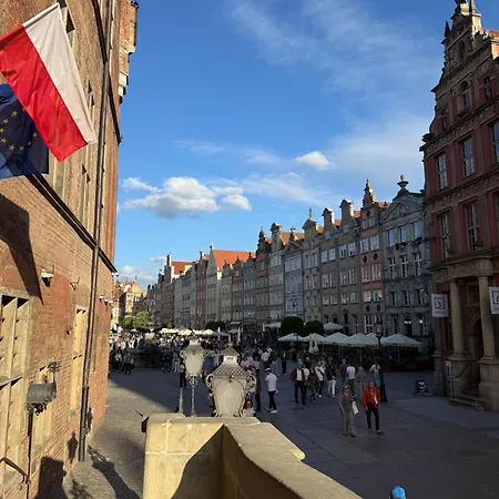 Dluga Street 50-51 I Apartment Gdansk